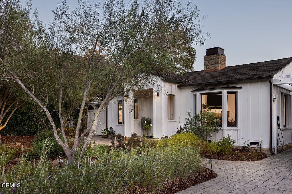 3141CalleFresno-4987-Crop-4987