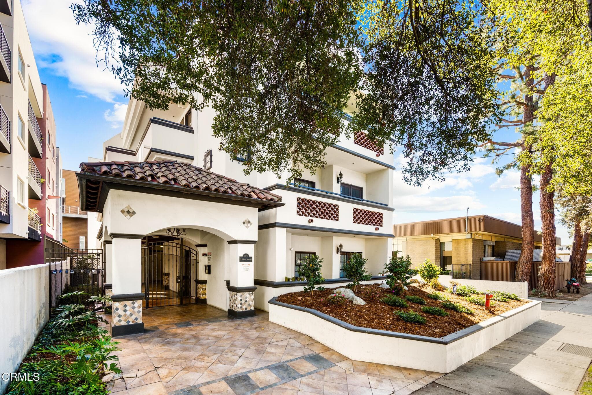 156OakKnoll-3