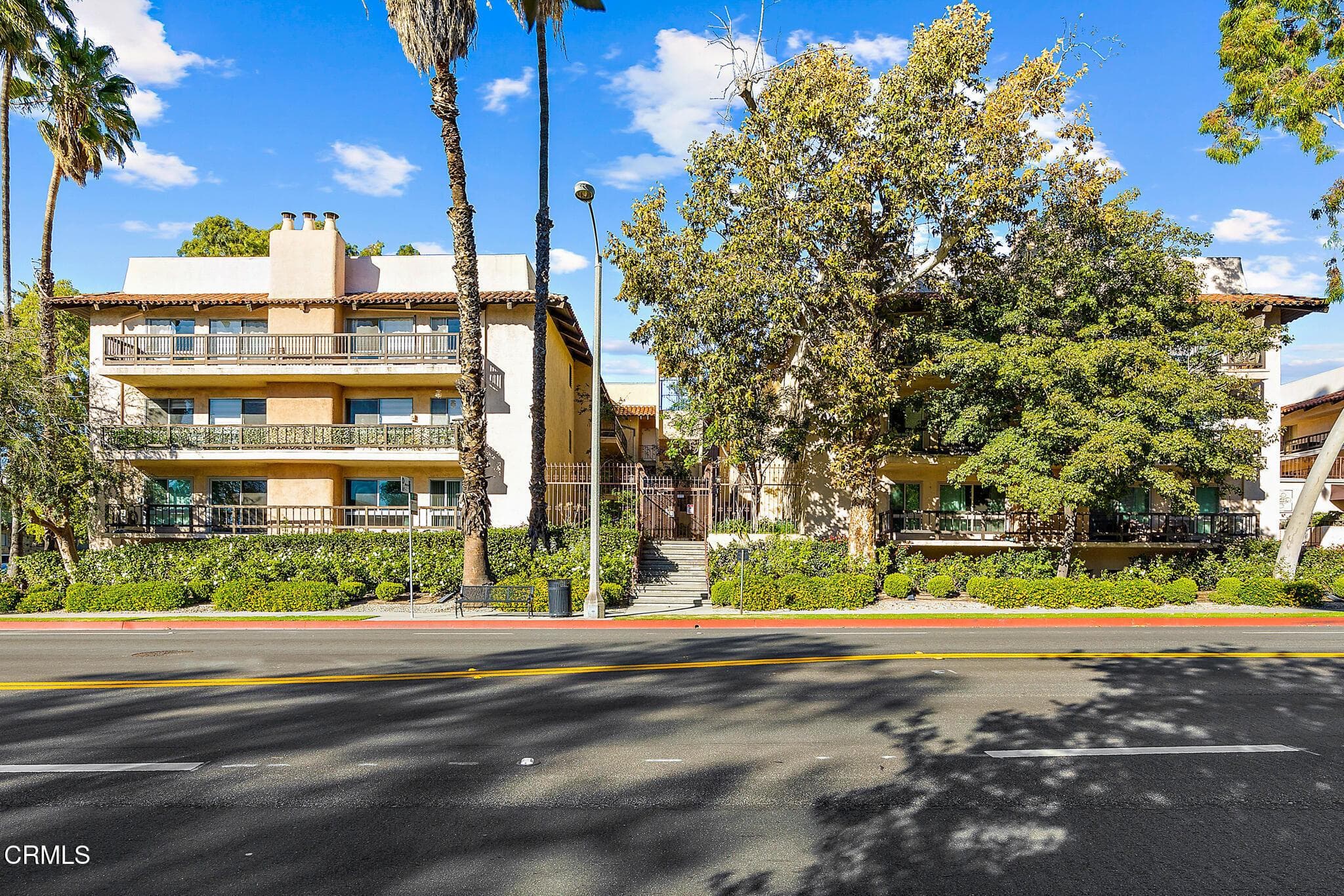 1127Delmar236-1