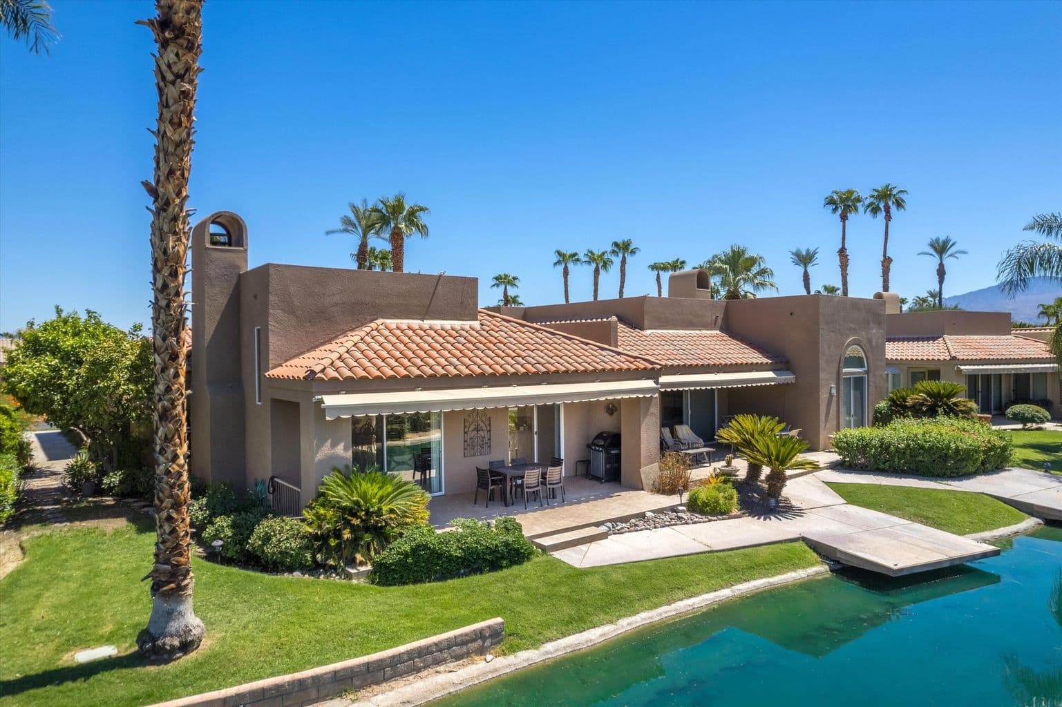 Hero image for Lake Mirage Racquet Club