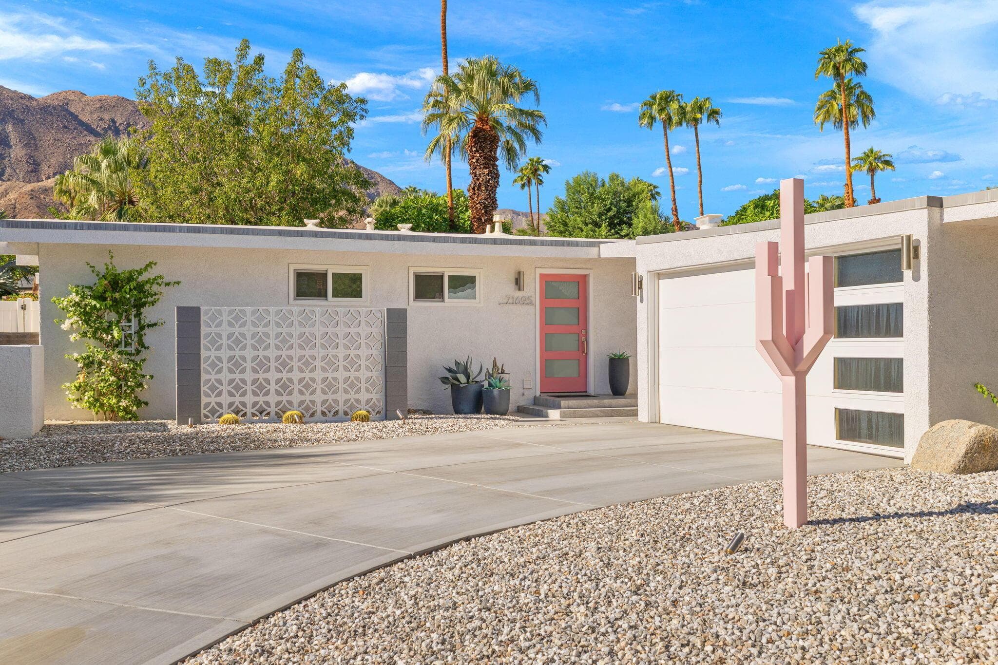 Did someone say ‘CURB APPEAL”