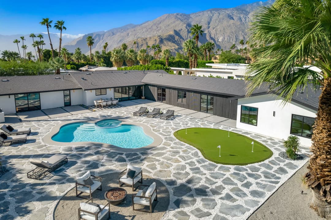 Front exterior of 538 E Miraleste Court in Palm Springs