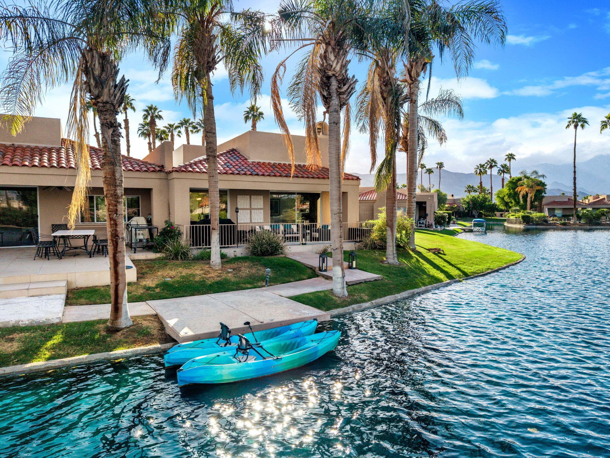 10-web-or-mls-TJLakeshore_OPMG_1026_010
